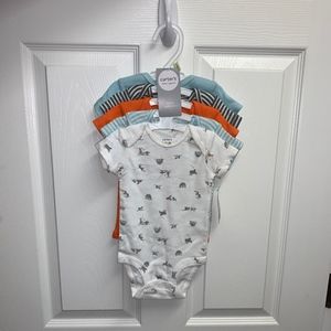 Baby onesies - 5 pack
